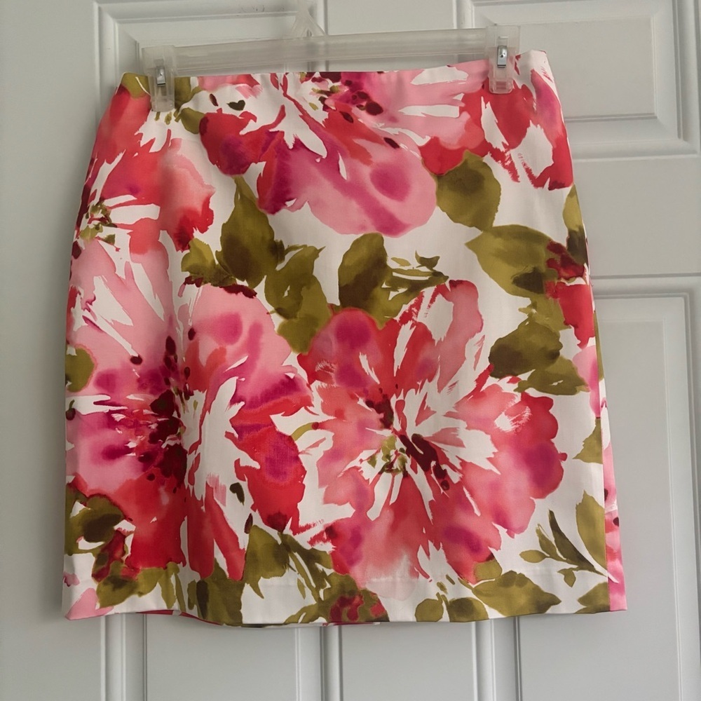 Jones New York Floral Pink and Green Women's Skirt, Size 10